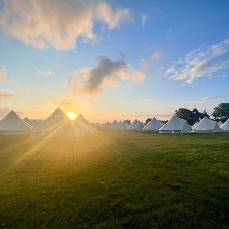Nine Yards Bell Tents At The Tt - Castletown Eksteriør billede