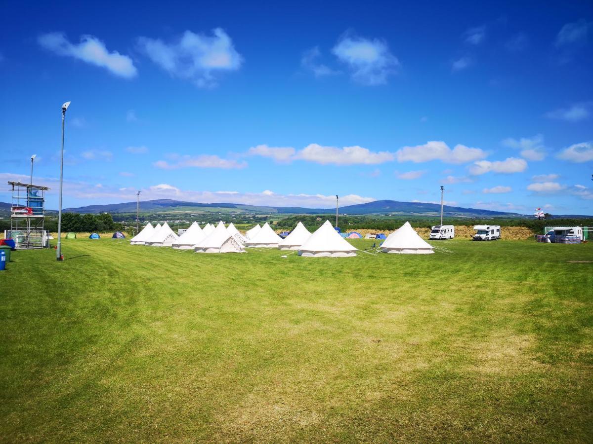 Nine Yards Bell Tents At The Tt - Castletown Eksteriør billede