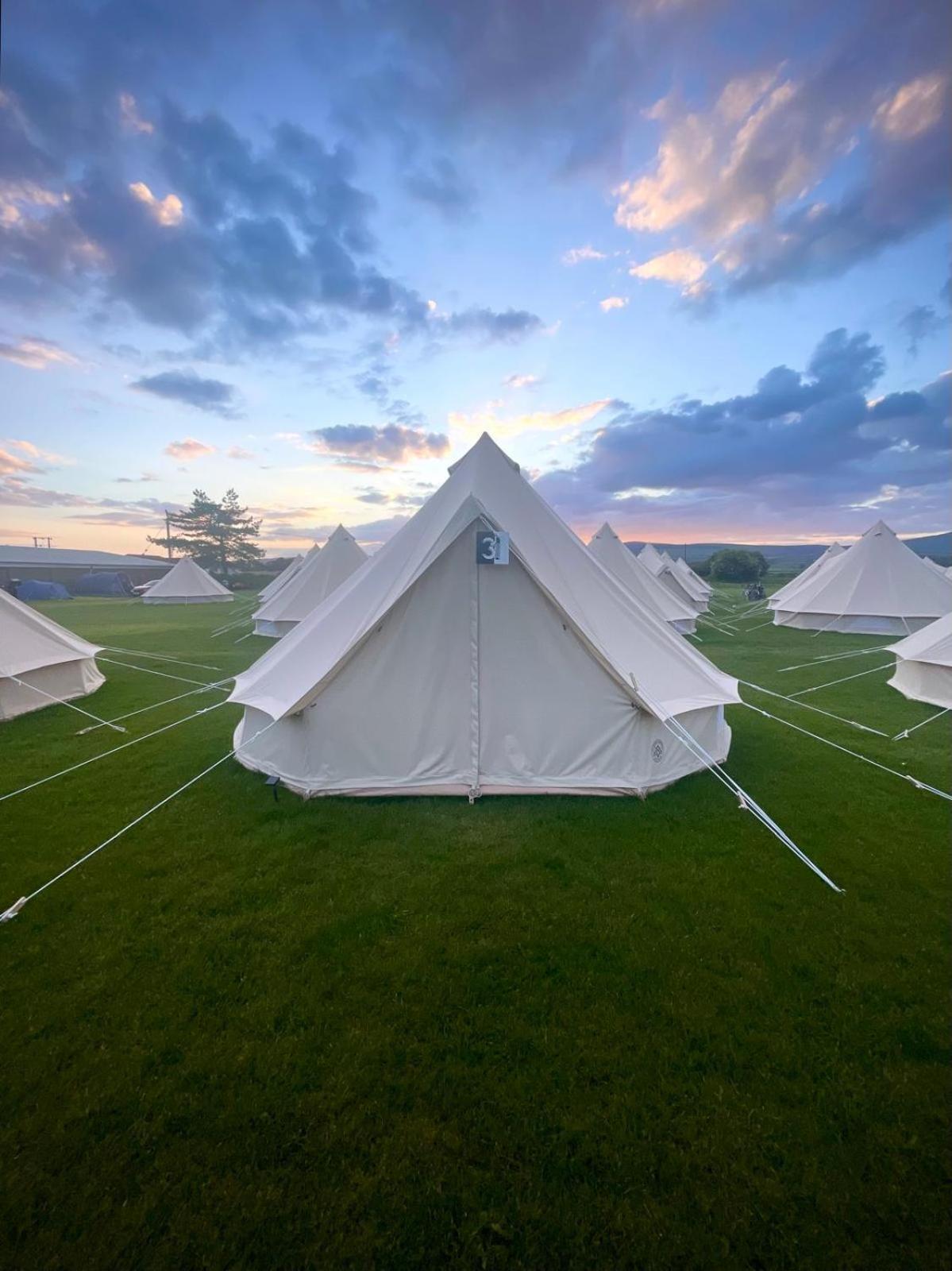 Nine Yards Bell Tents At The Tt - Castletown Eksteriør billede